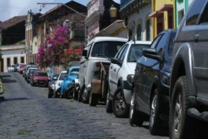 Novo plano de mobilidade de Olinda quer desestimular uso do carro De acordo com a prefeitura de Olinda, a qualidade no transporte público é a chave para mudança no hábito. Plano de mobilidade também estimula realização de trajetos de bicicleta e a pé